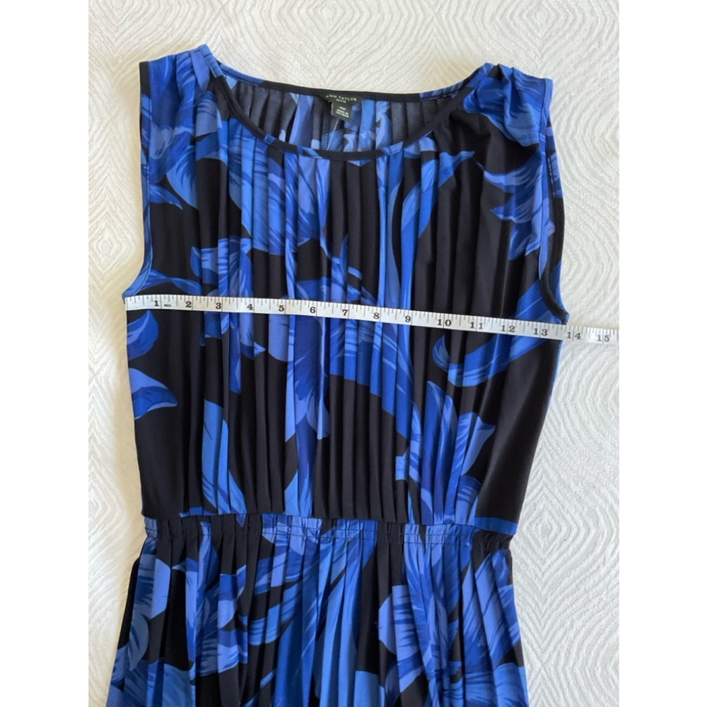 Women's Ann Taylor Blue Floral Dress XS Petite - Picture 12 of 15
